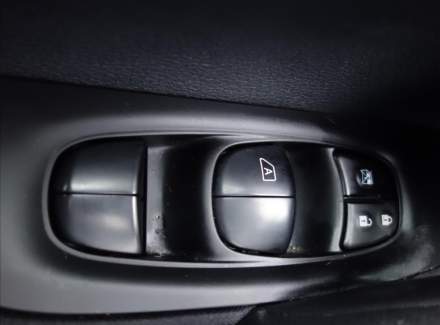 Nissan - Qashqai