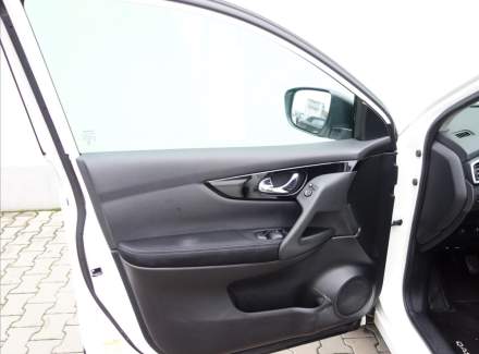Nissan - Qashqai