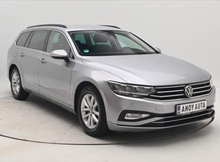Volkswagen - Passat