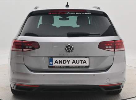 Volkswagen - Passat