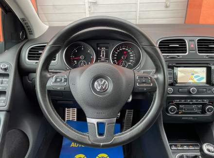 Volkswagen - Golf