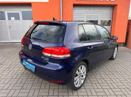 Volkswagen - Golf