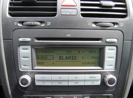 Volkswagen - Golf