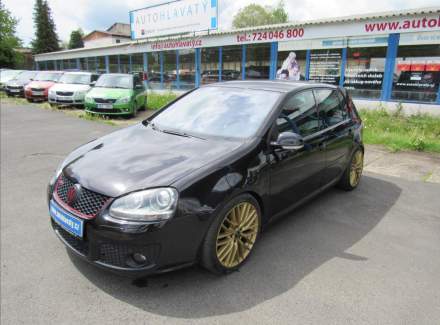 Volkswagen - Golf