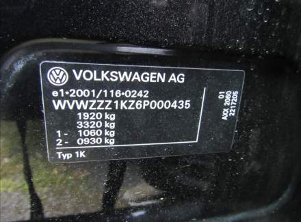 Volkswagen - Golf