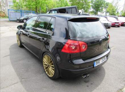 Volkswagen - Golf