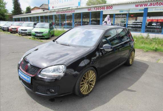 Volkswagen - Golf