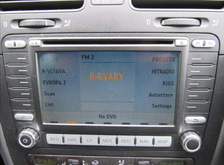 Volkswagen - Golf