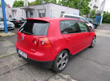 Volkswagen - Golf