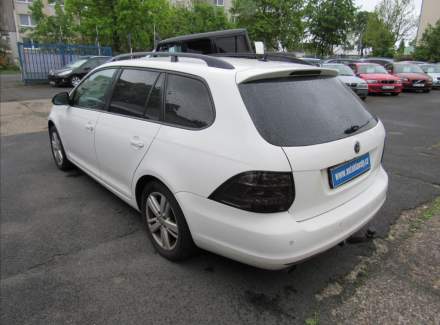 Volkswagen - Golf