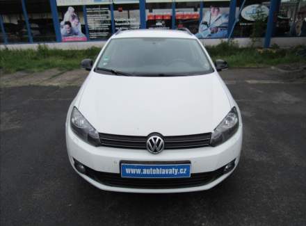 Volkswagen - Golf
