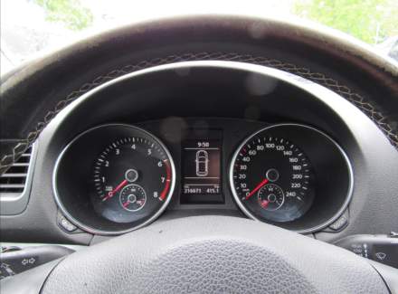 Volkswagen - Golf