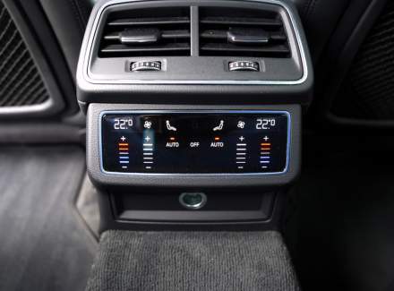 Audi - A6