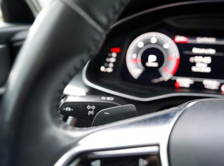 Audi - A6