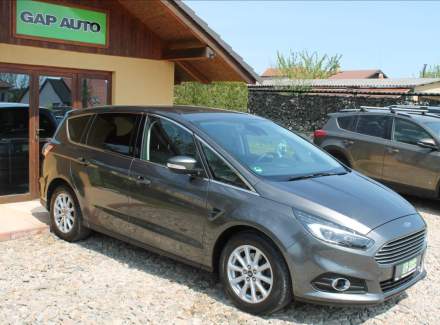Ford - S-MAX
