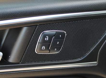 Ford - S-MAX