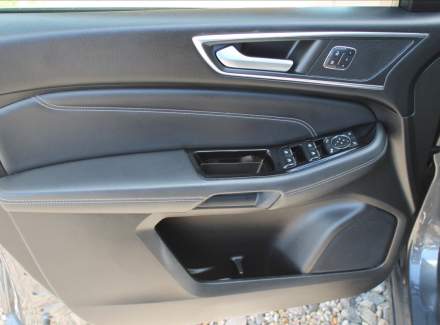 Ford - S-MAX