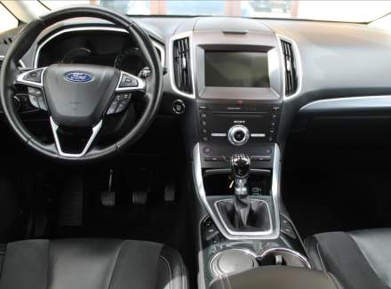 Ford - S-MAX