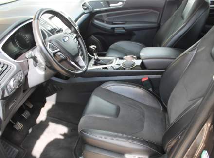 Ford - S-MAX