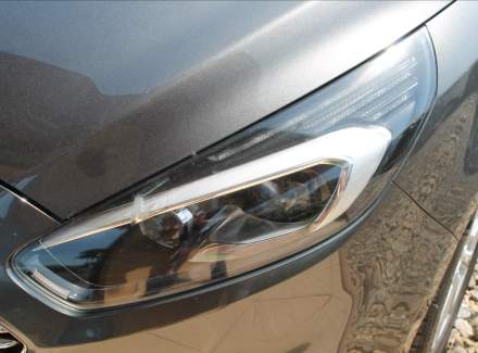 Ford - S-MAX