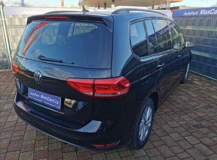 Volkswagen - Touran