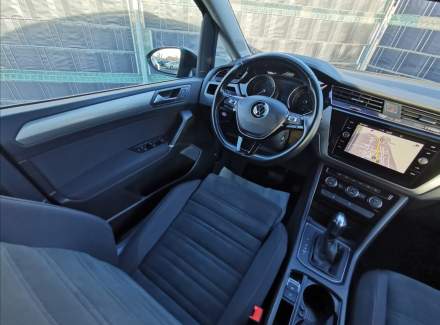 Volkswagen - Touran