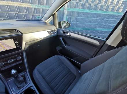 Volkswagen - Touran