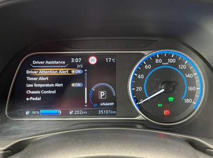 Nissan - Leaf