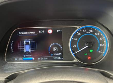 Nissan - Leaf