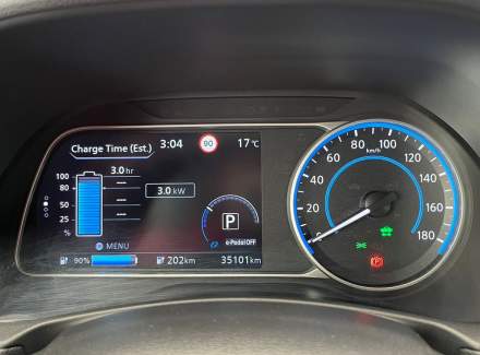Nissan - Leaf