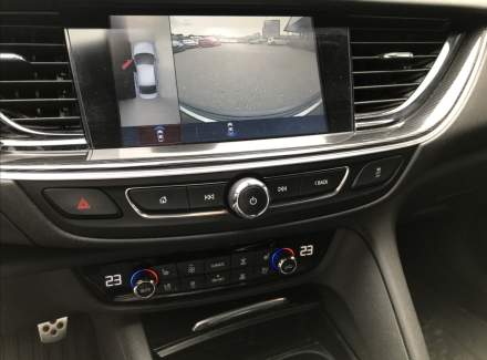 Opel - Insignia