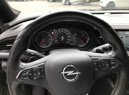 Opel - Insignia