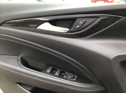 Opel - Insignia