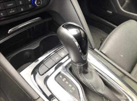 Opel - Insignia