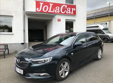 Opel - Insignia