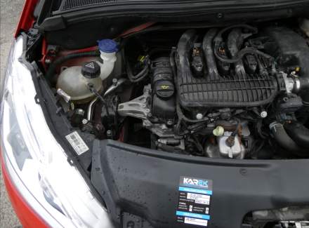 Peugeot - 208