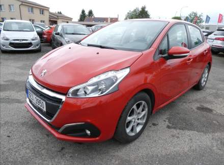 Peugeot - 208