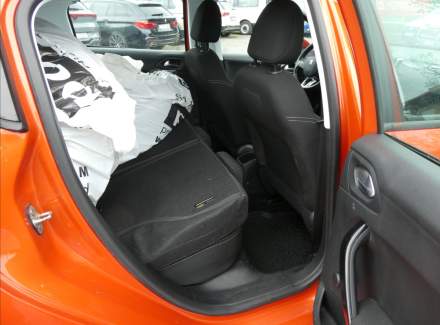 Peugeot - 208