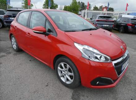Peugeot - 208