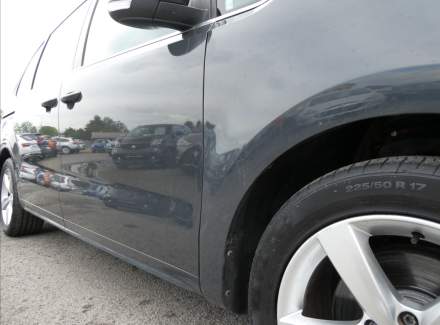Volkswagen - Sharan