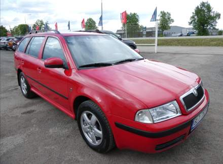 Škoda - Octavia
