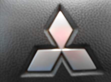 Mitsubishi - Outlander