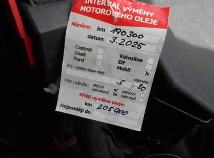 Mitsubishi - Outlander