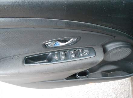 Renault - Fluence