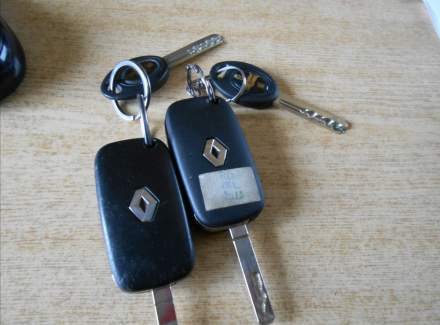 Renault - Fluence