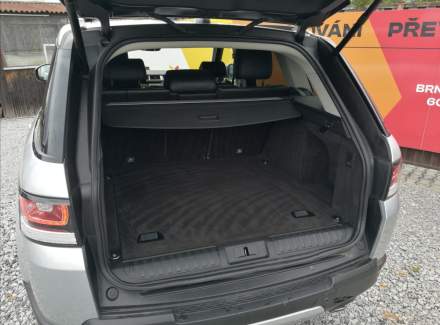 Land Rover - Range Rover