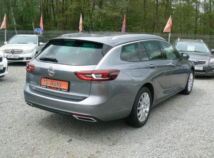 Opel - Insignia