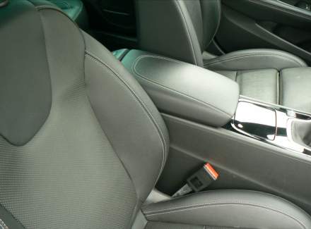 Opel - Insignia