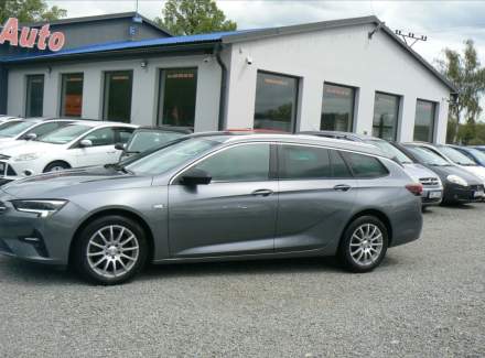 Opel - Insignia