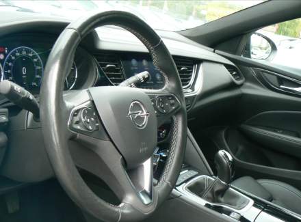 Opel - Insignia